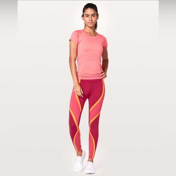Lululemon Wild Twist 7/8 25” Tight Leggings Ruby Red Fuchsia Pink Amber Size 10 - Picture 1 of 12